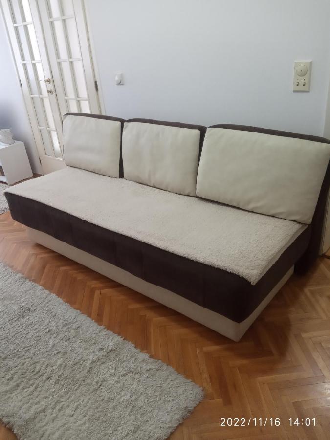 Mm2 Apartman Újvidék Kültér fotó