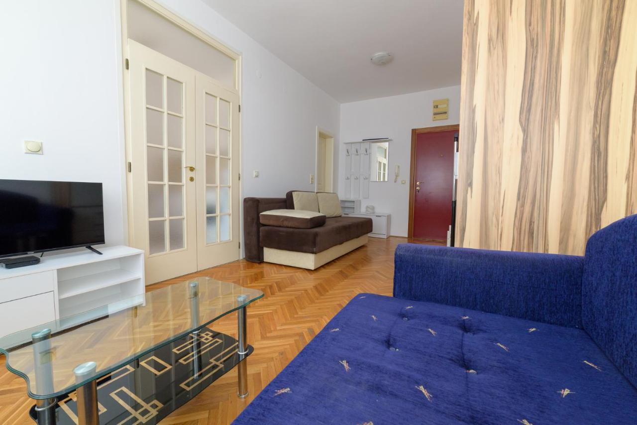 Mm2 Apartman Újvidék Kültér fotó