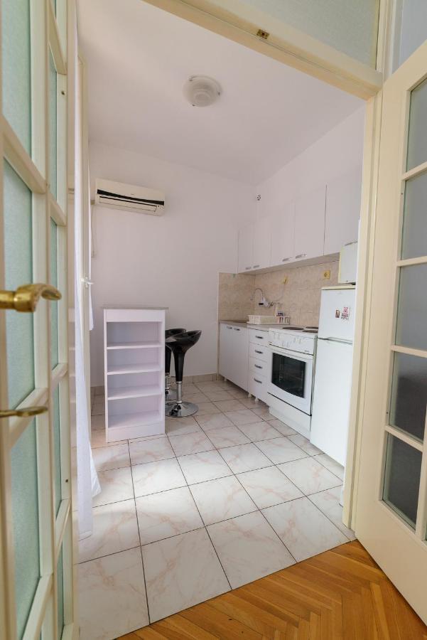 Mm2 Apartman Újvidék Kültér fotó
